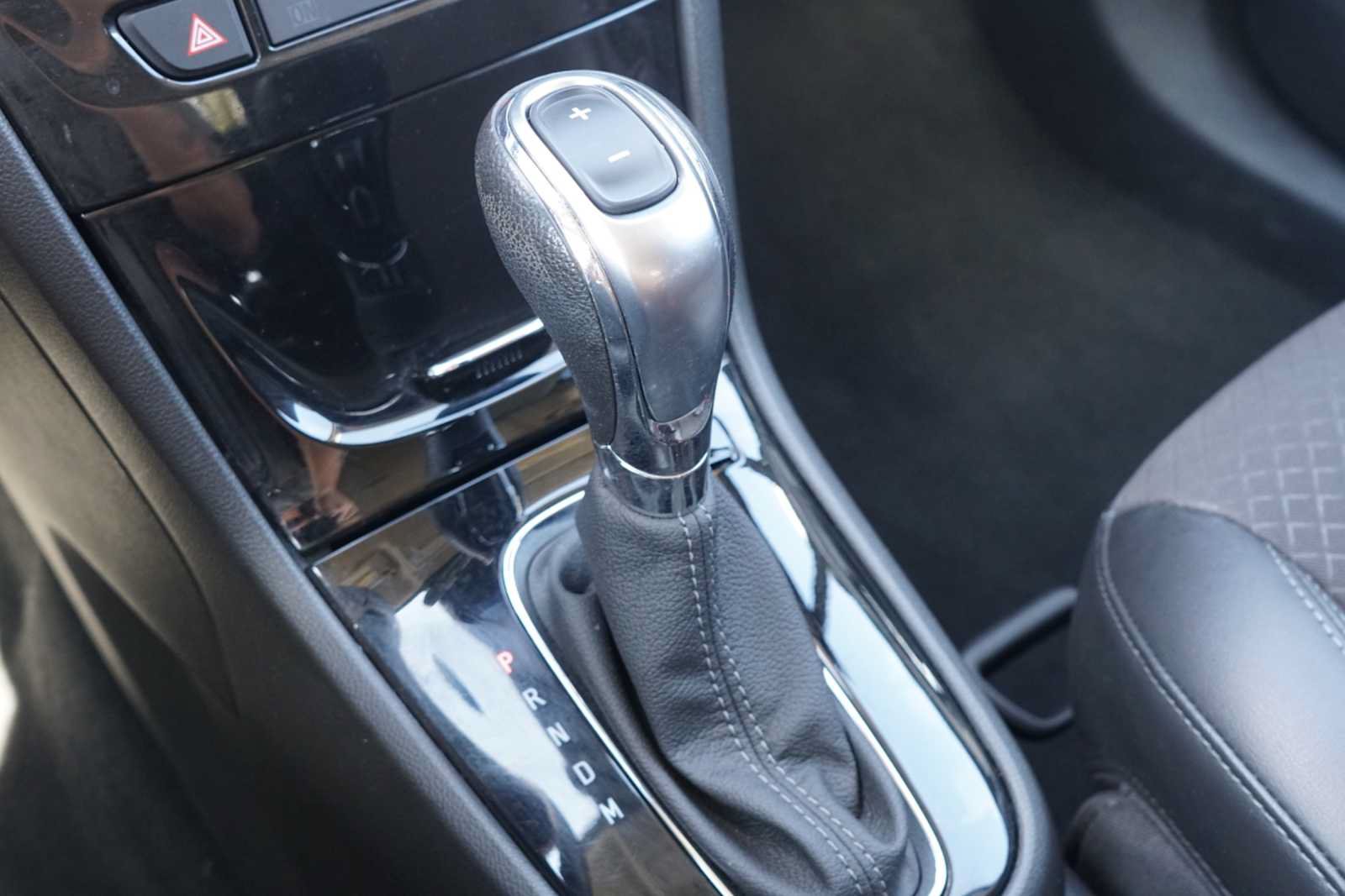 Used 2019 Buick Encore Preferred w/ Safety Package FWD image 12