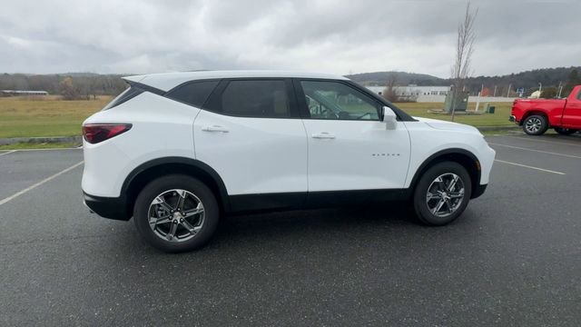 New 2025 Chevrolet Blazer LT w/ LPO, Floor Liner Package image 9