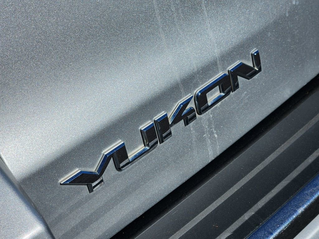 Used 2015 GMC Yukon Denali w/ Touring Package image 9