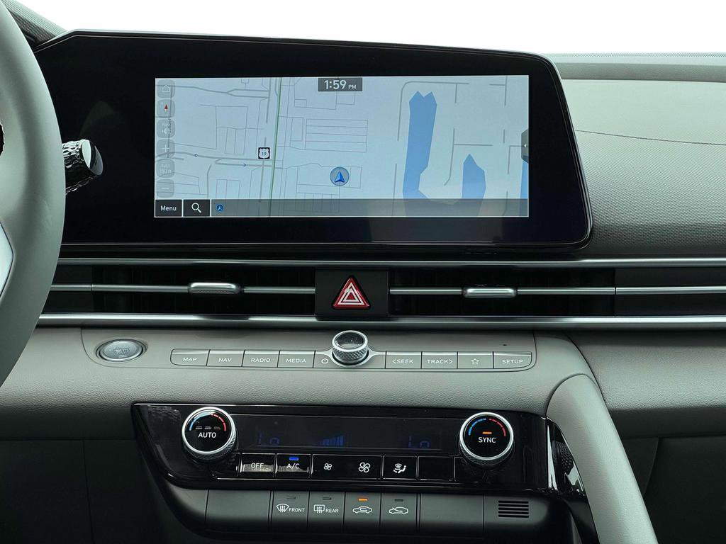 New 2025 Hyundai Elantra SEL image 20