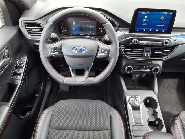 Used 2025 Ford Escape ST-Line Select AWD/4WD image 6