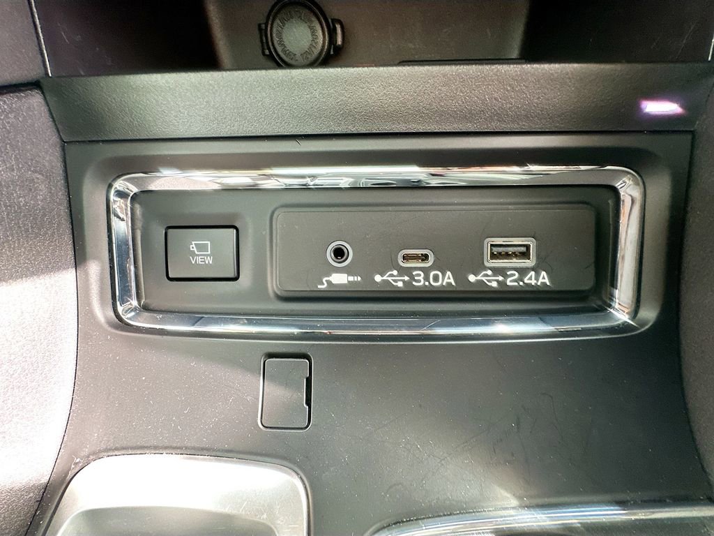 Used 2024 Subaru Ascent Onyx Edition Limited image 37
