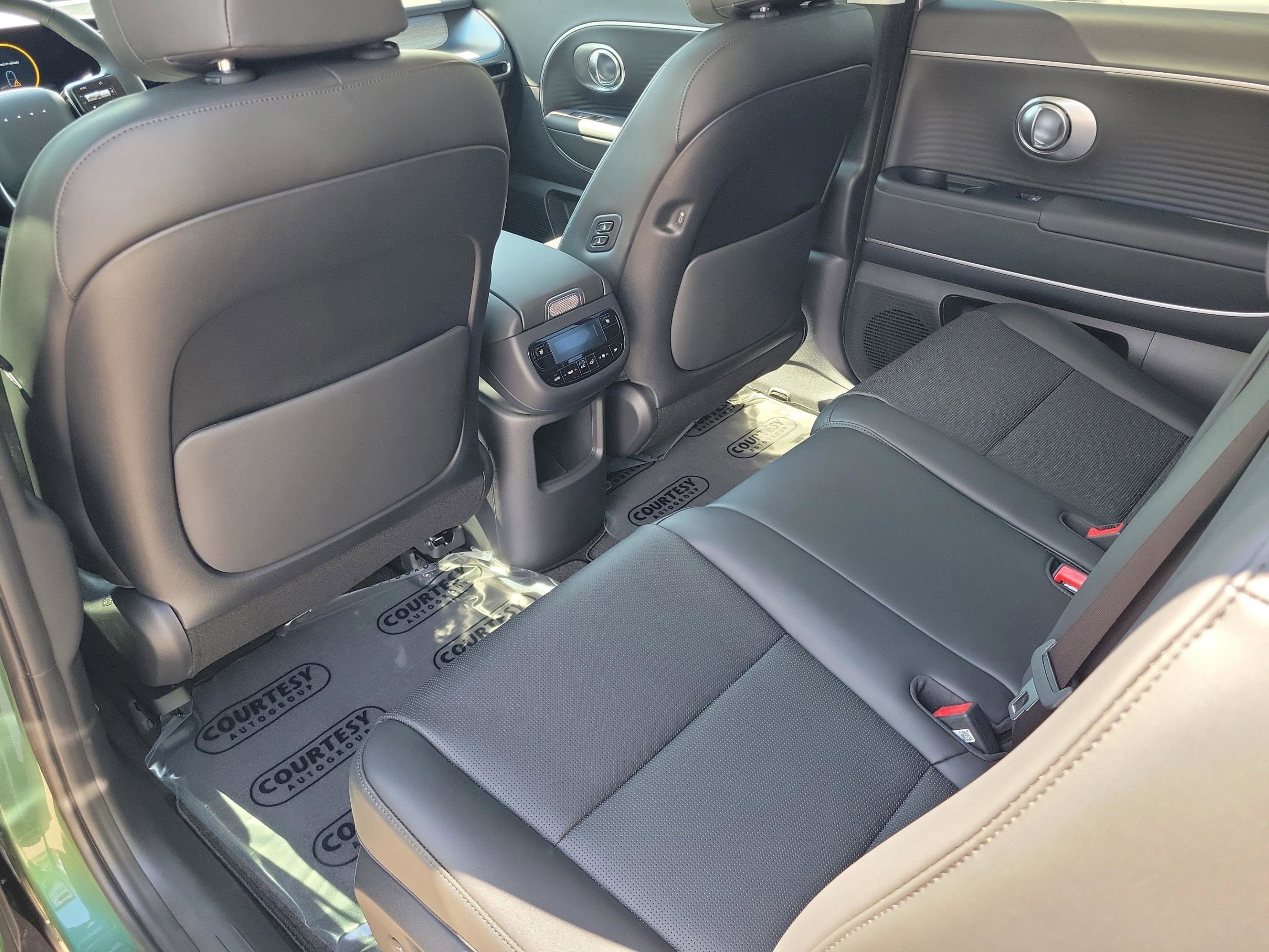 New 2026 Hyundai Ioniq 9 SEL image 13