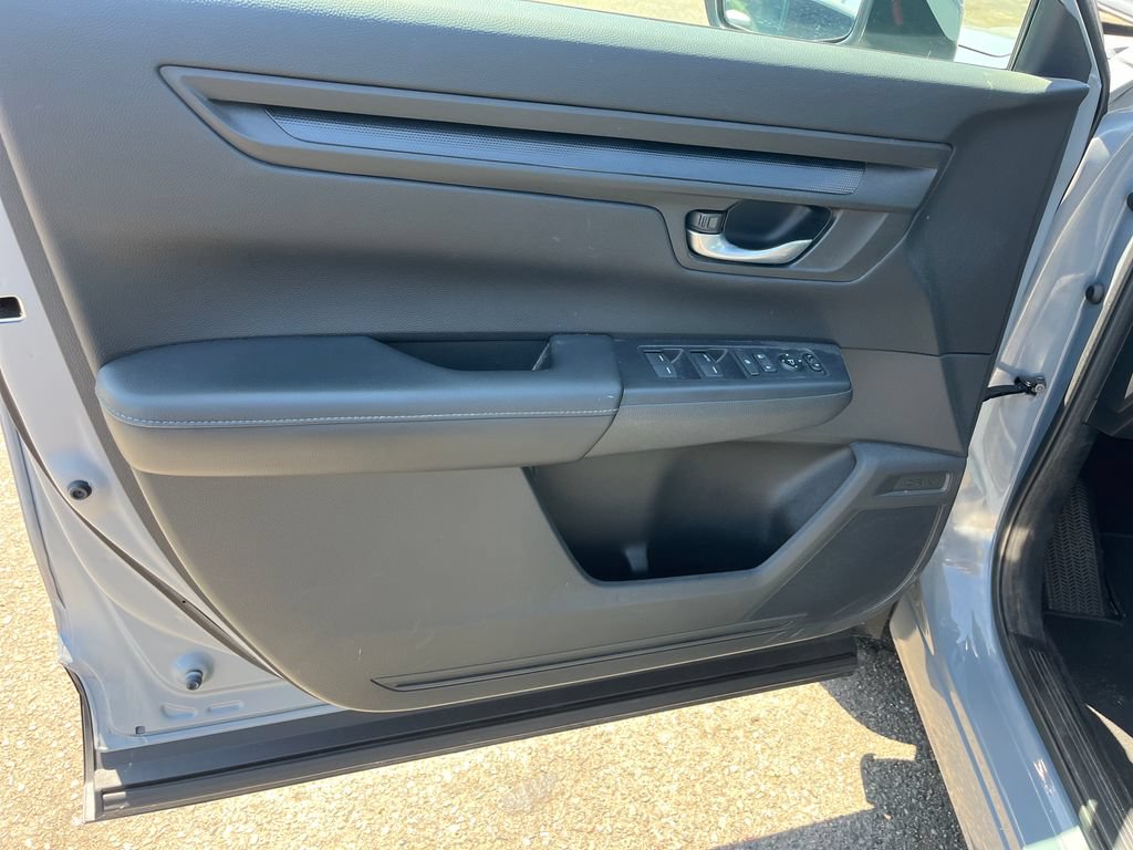 Certified 2023 Honda CR-V LX image 10