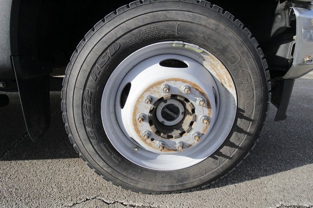 Used 2021 Ford F550 4x4 Regular Cab Super Duty image 19