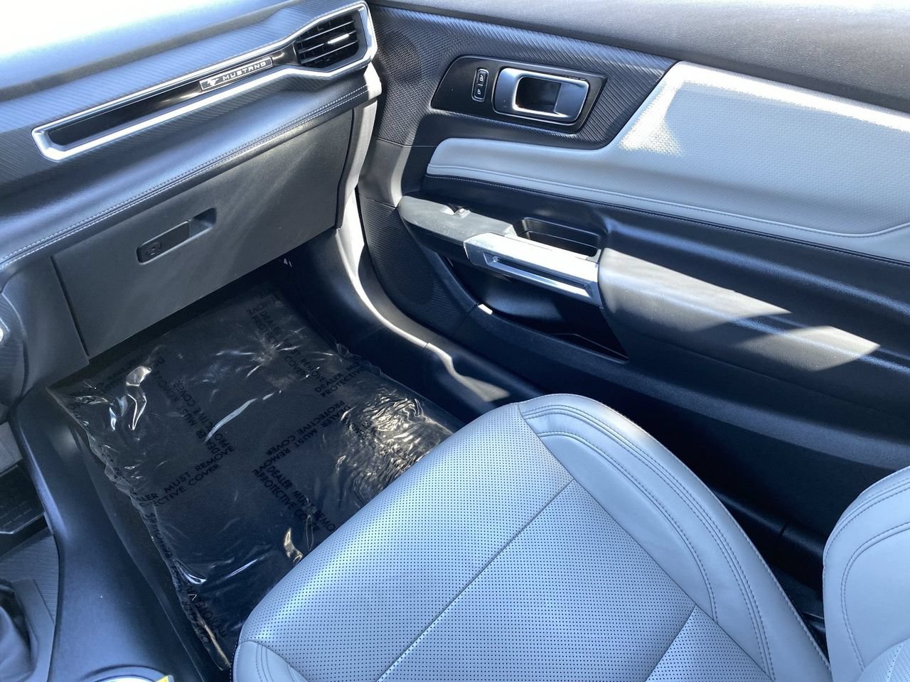 Used 2024 Ford Mustang Premium RWD image 17