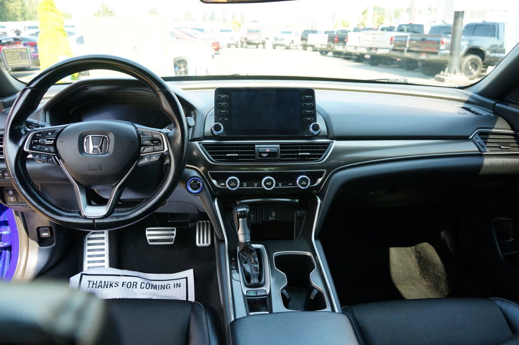 Used 2018 Honda Accord Sport image 15
