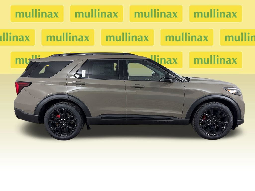 New 2027 Ford Explorer ST RWD image 2