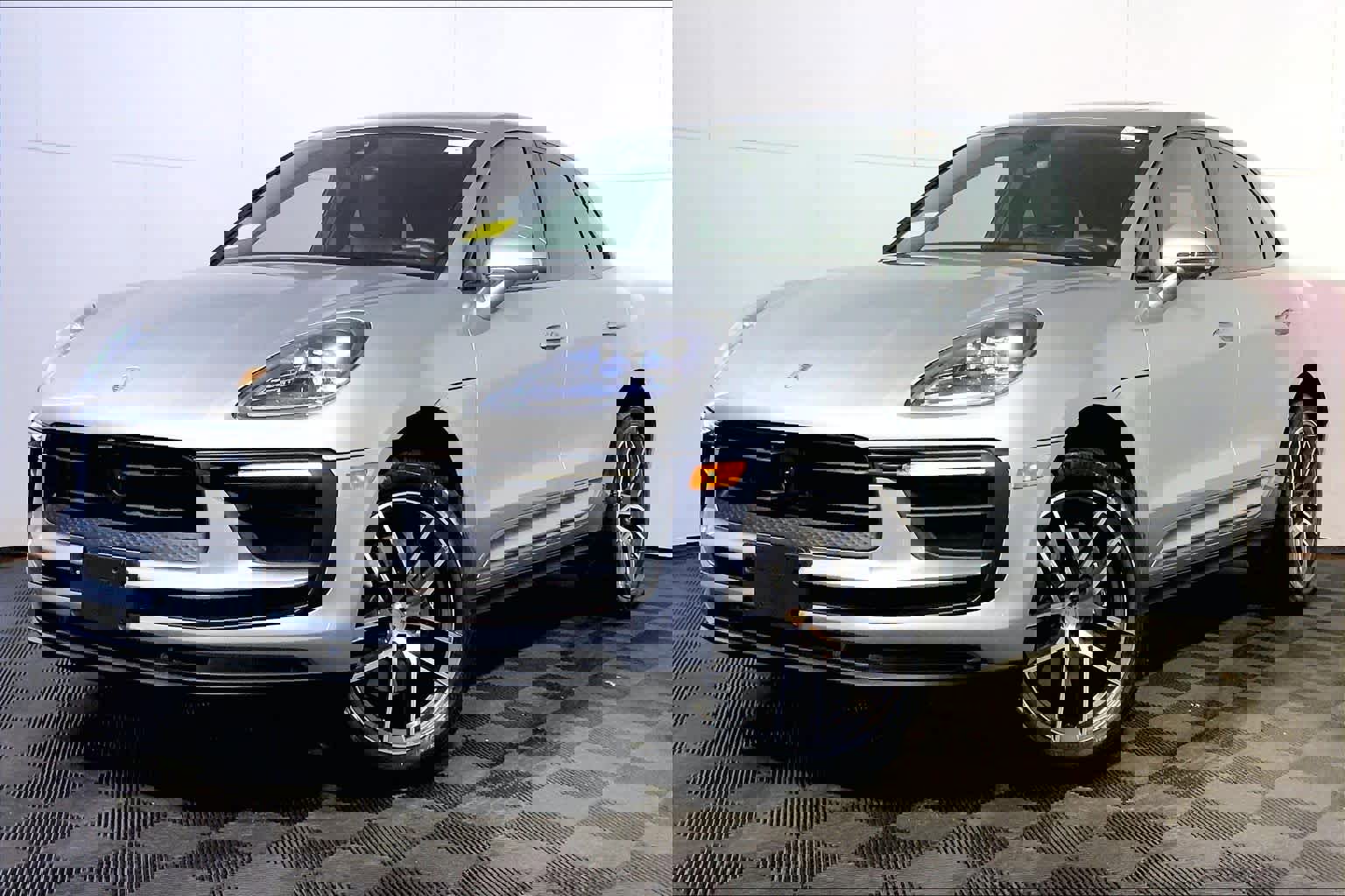 Used 2025 Porsche Macan