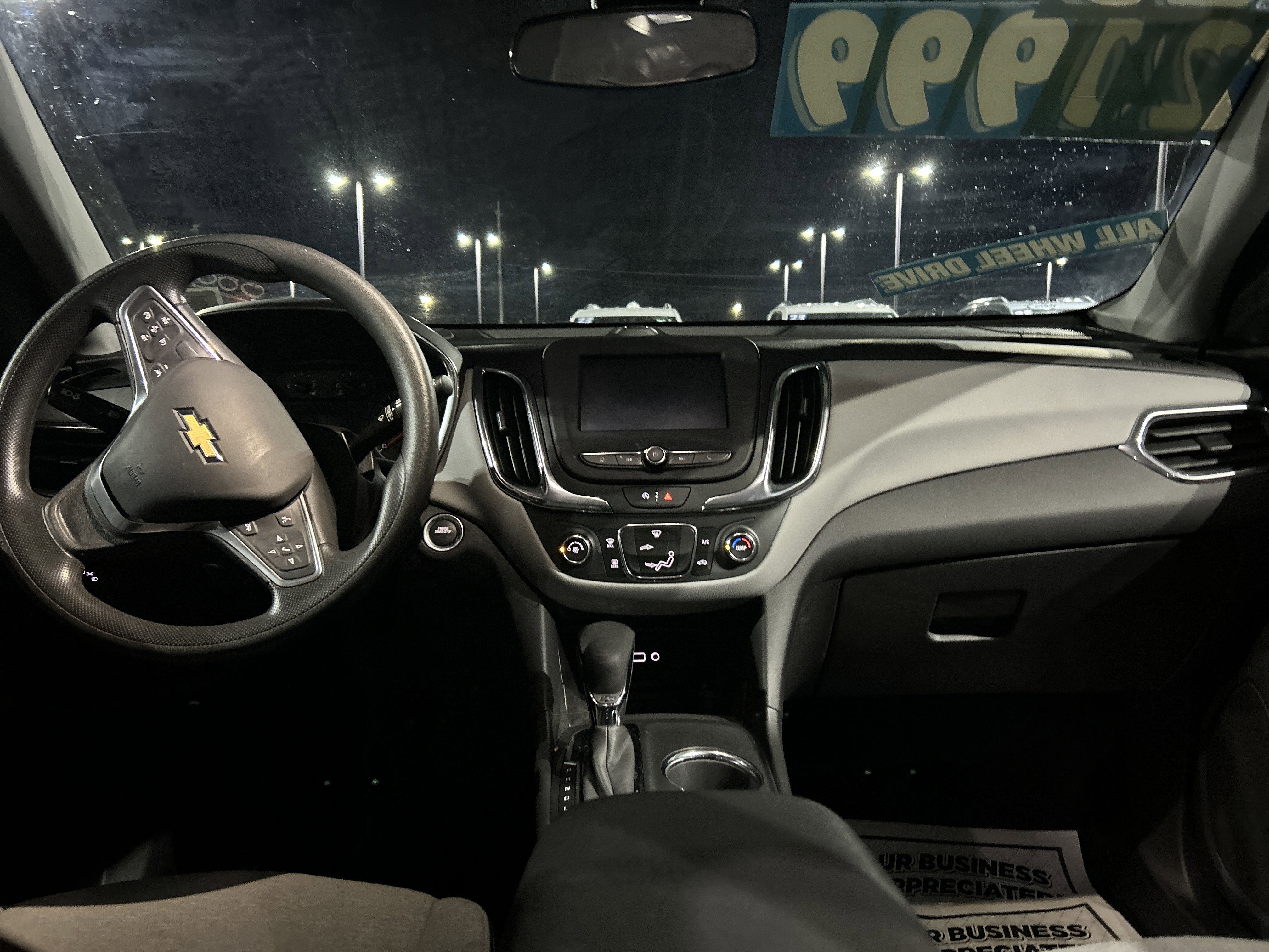 Used 2023 Chevrolet Equinox LS image 17