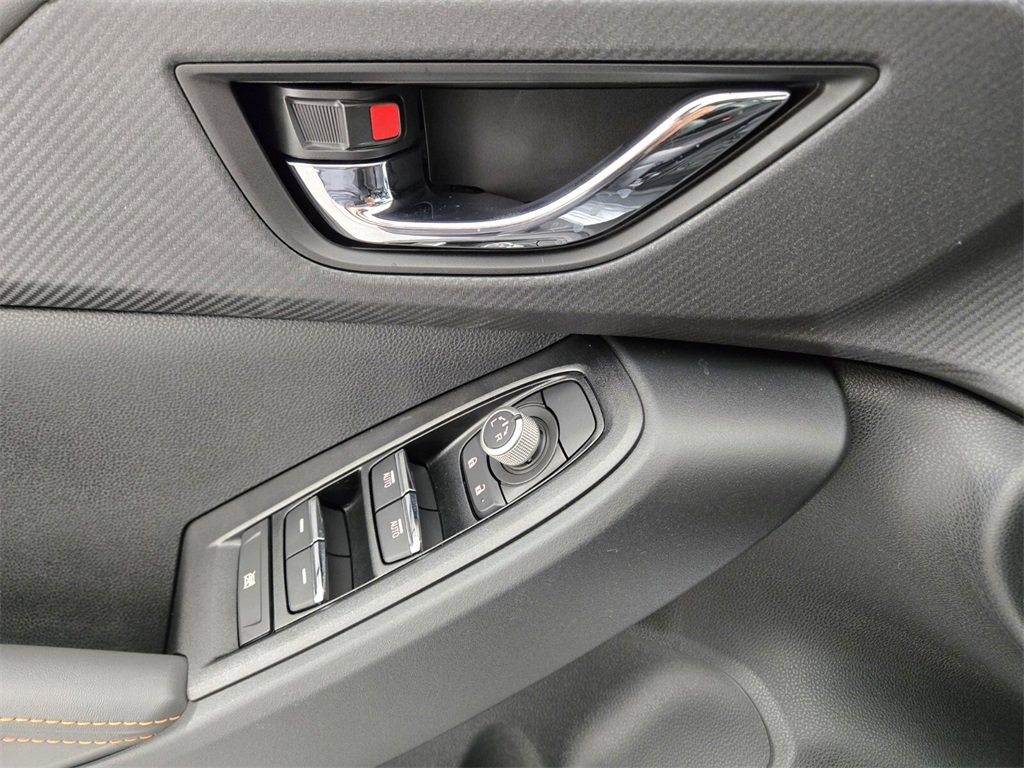 New 2025 Subaru Crosstrek 2.5i Limited w/ Crosstrek Mirror Package image 11