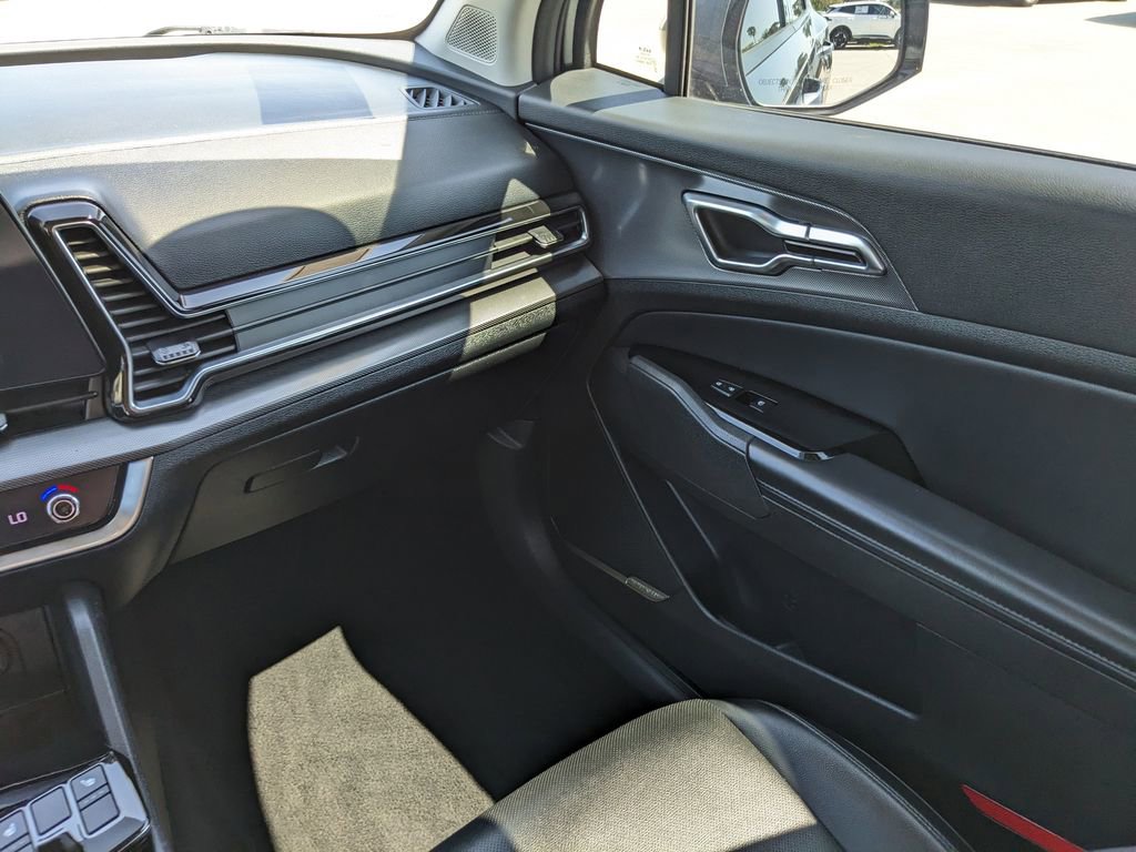 Certified 2024 Kia Sportage SX FWD image 18