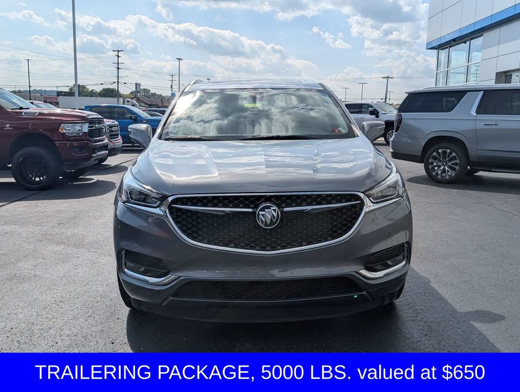 Used 2020 Buick Enclave Avenir w/ Avenir Technology Package AWD/4WD image 2