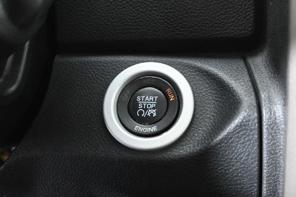 Used 2016 RAM 2500 Laramie image 33