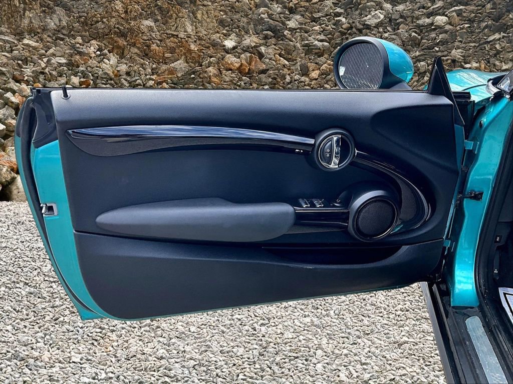 Used 2018 MINI Cooper S image 20