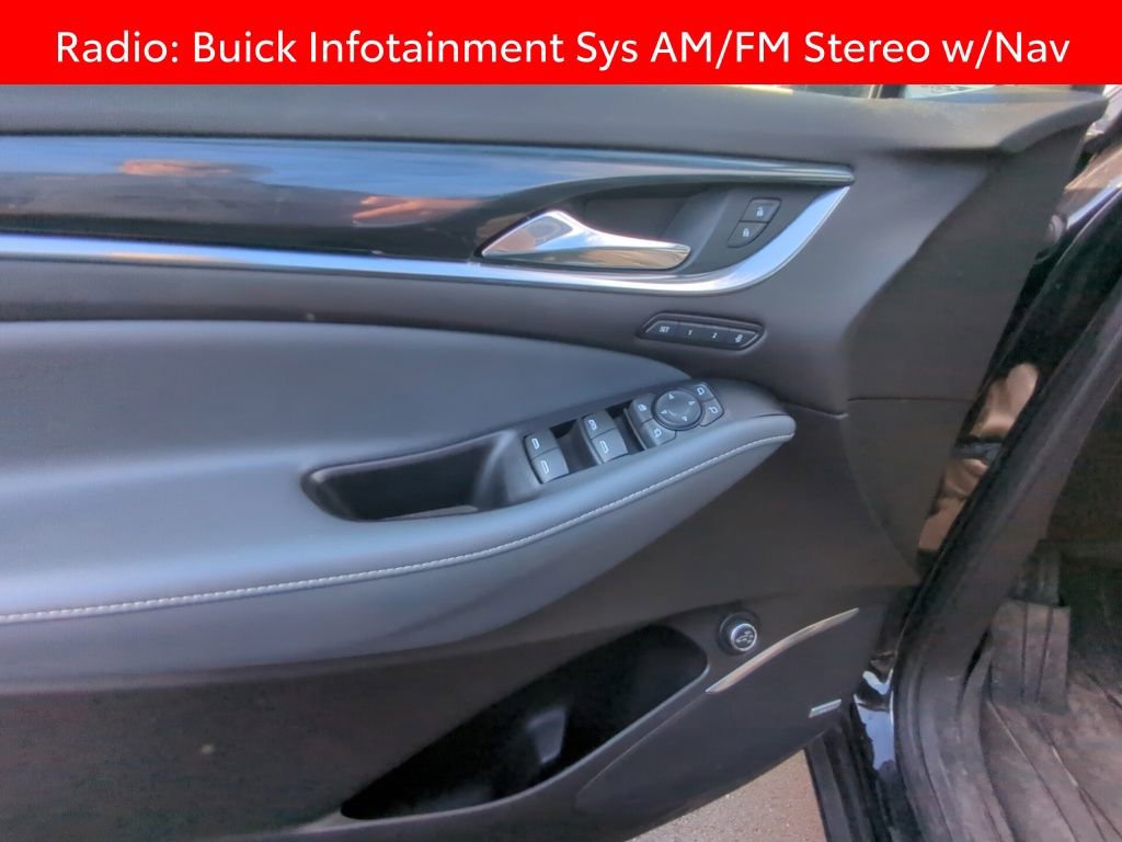Used 2021 Buick Enclave Premium w/ Sun and Sites Package AWD/4WD image 8