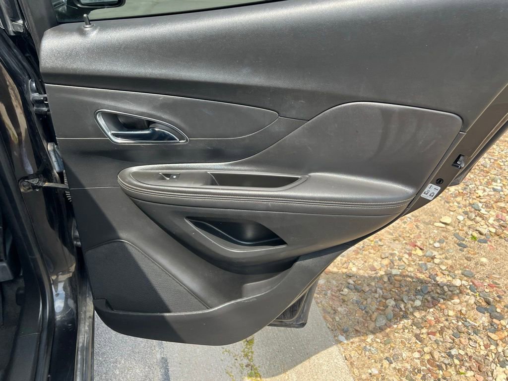 Used 2015 Buick Encore Convenience FWD image 21