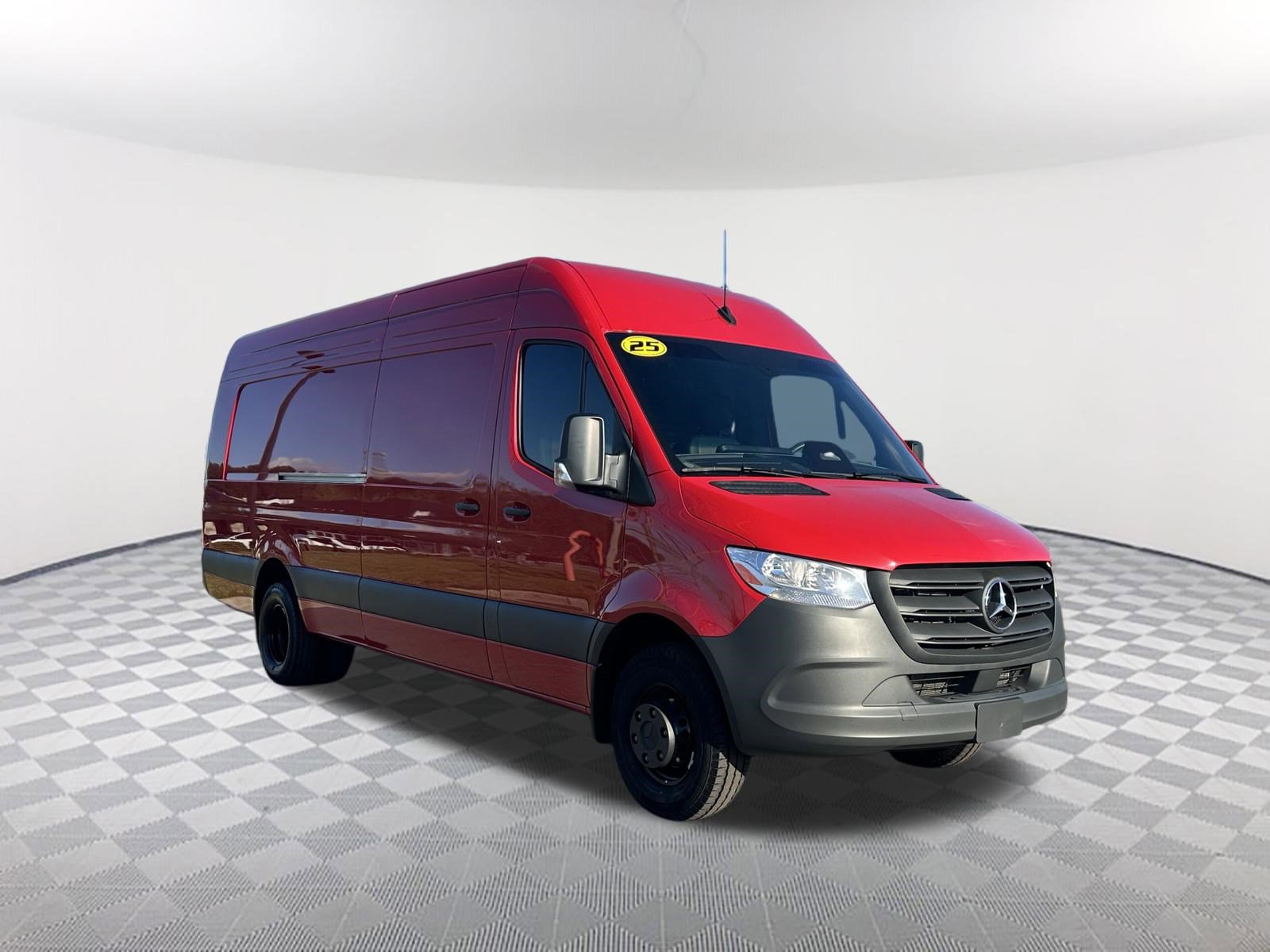 Used 2025 Mercedes-Benz Sprinter 3500 image 4