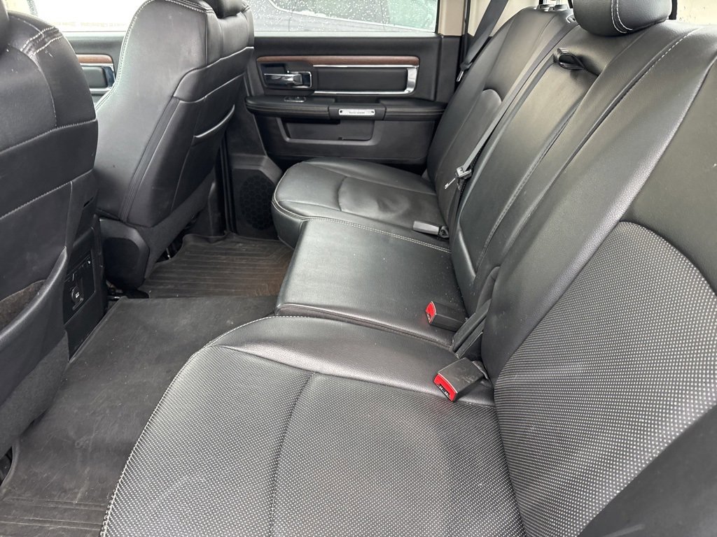 Used 2016 RAM 1500 Laramie w/ Convenience Group image 6