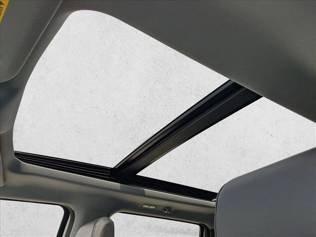 Used 2026 Ford F250 Lariat w/ Chrome Package image 14