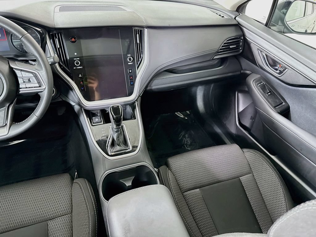 Certified 2025 Subaru Outback Premium AWD/4WD image 28