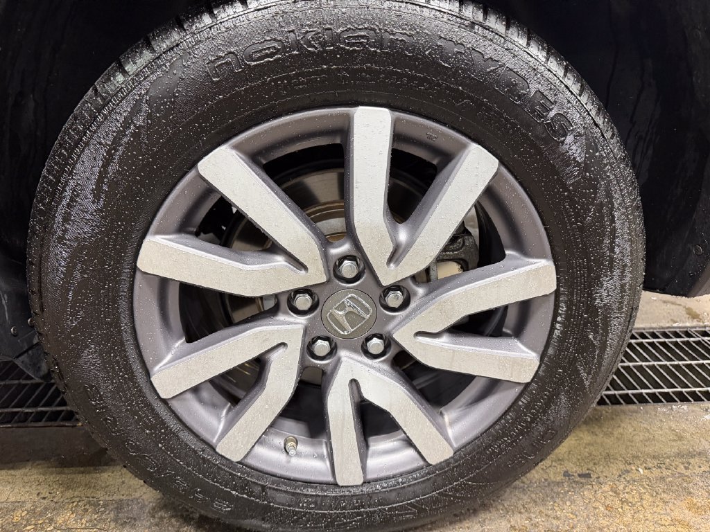 Used 2020 Honda Pilot EX image 28
