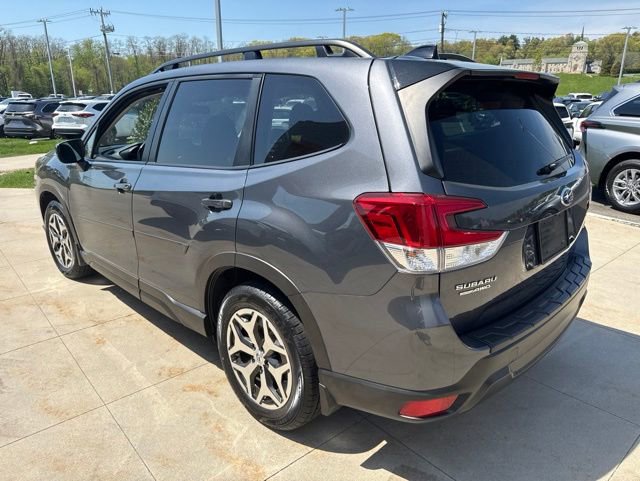 Used 2024 Subaru Forester Premium AWD/4WD image 5