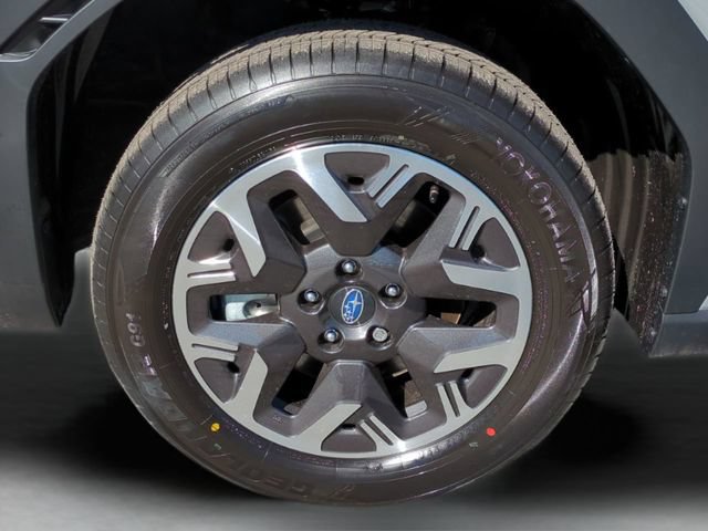 Used 2026 Subaru Forester Premium AWD/4WD image 25