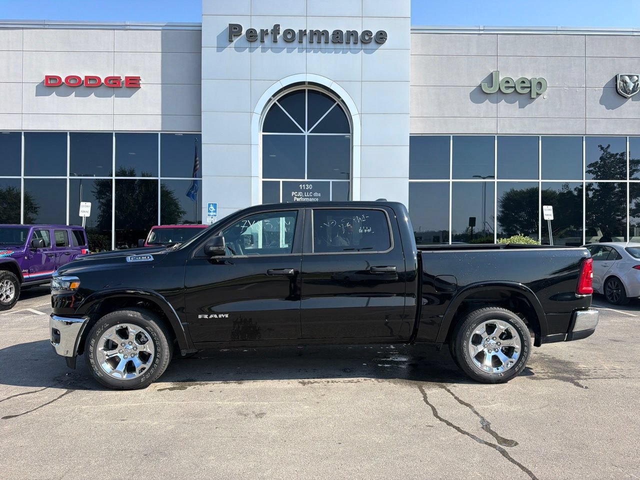 Used 2026 RAM 1500 Big Horn AWD/4WD image 4