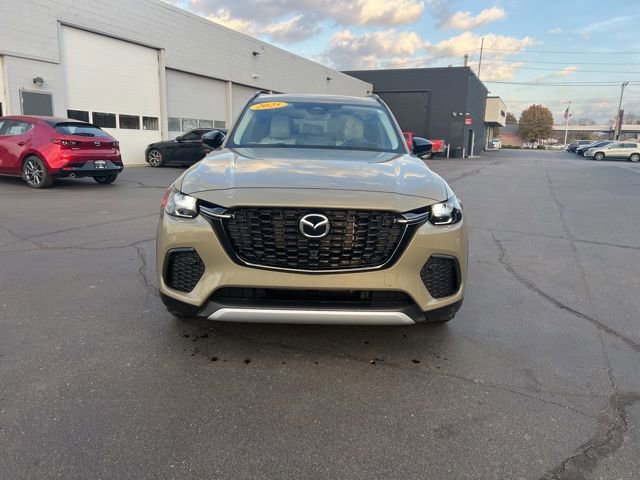 Certified 2025 MAZDA CX-70 Plug-In Hybrid w/ Premium Pkg image 24