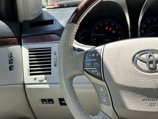 Used 2011 Toyota Avalon Limited FWD image 9
