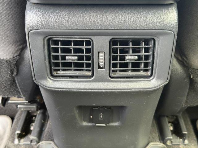 Used 2023 Toyota RAV4 LE FWD image 15