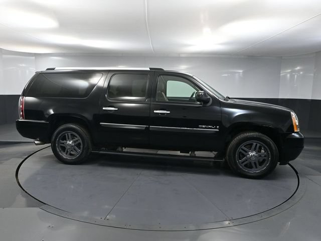 Used 2008 GMC Yukon XL Denali AWD/4WD image 3