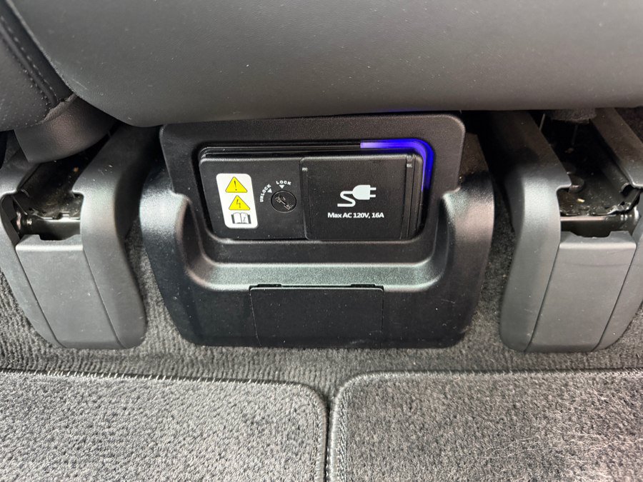 Used 2023 Hyundai Ioniq 5 Limited RWD image 46