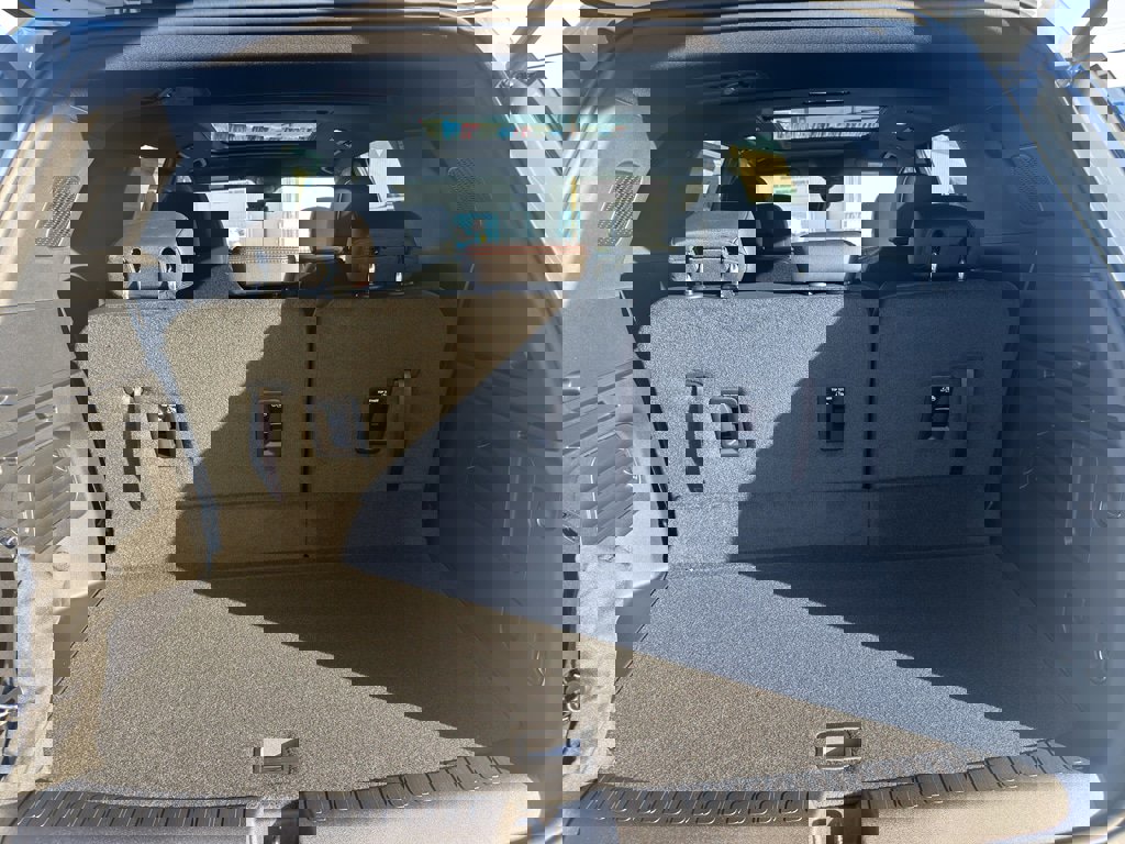 New 2026 Chevrolet Traverse Z71 w/ Enhanced Driving Package image 19