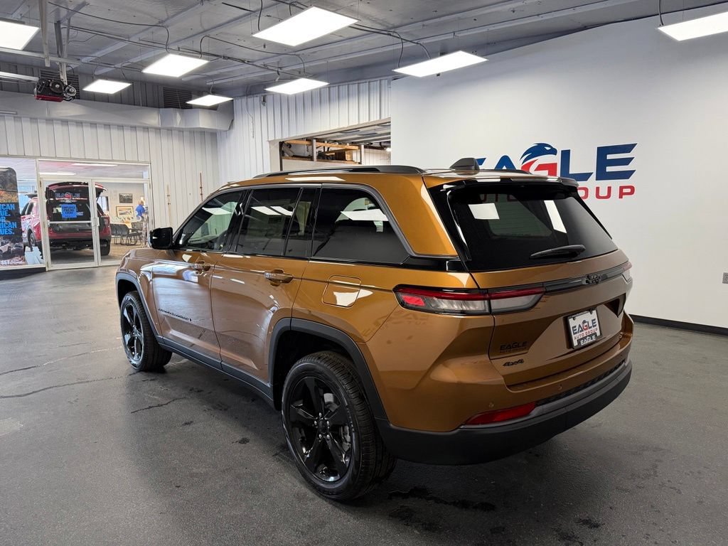 New 2026 Jeep Grand Cherokee Limited AWD/4WD image 7