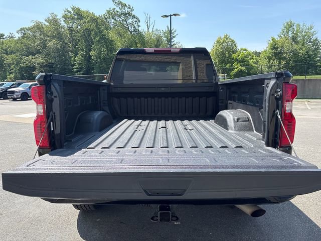 Used 2024 Chevrolet Silverado 2500 Custom image 13