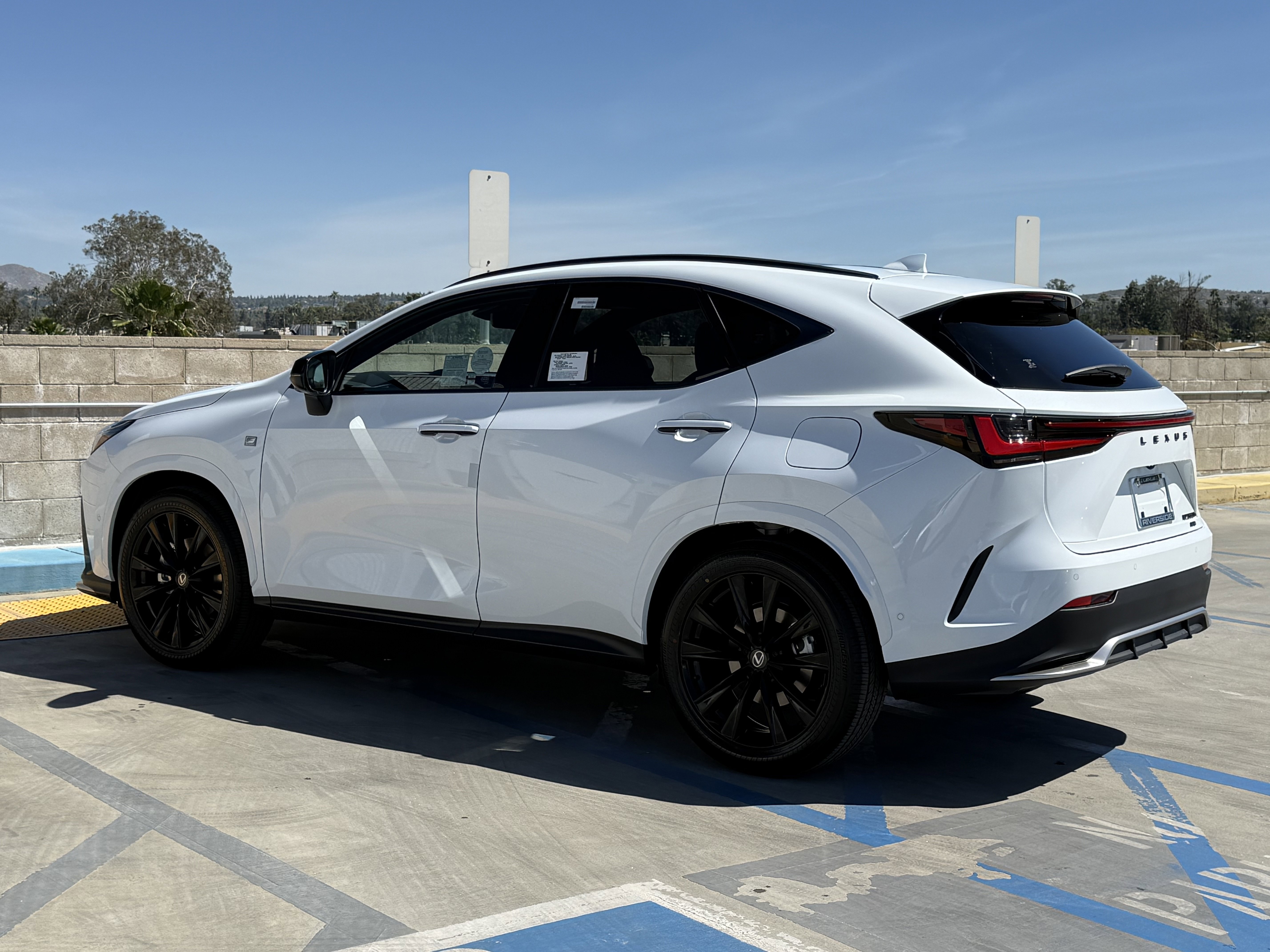 New 2026 Lexus NX 350h F Sport image 9