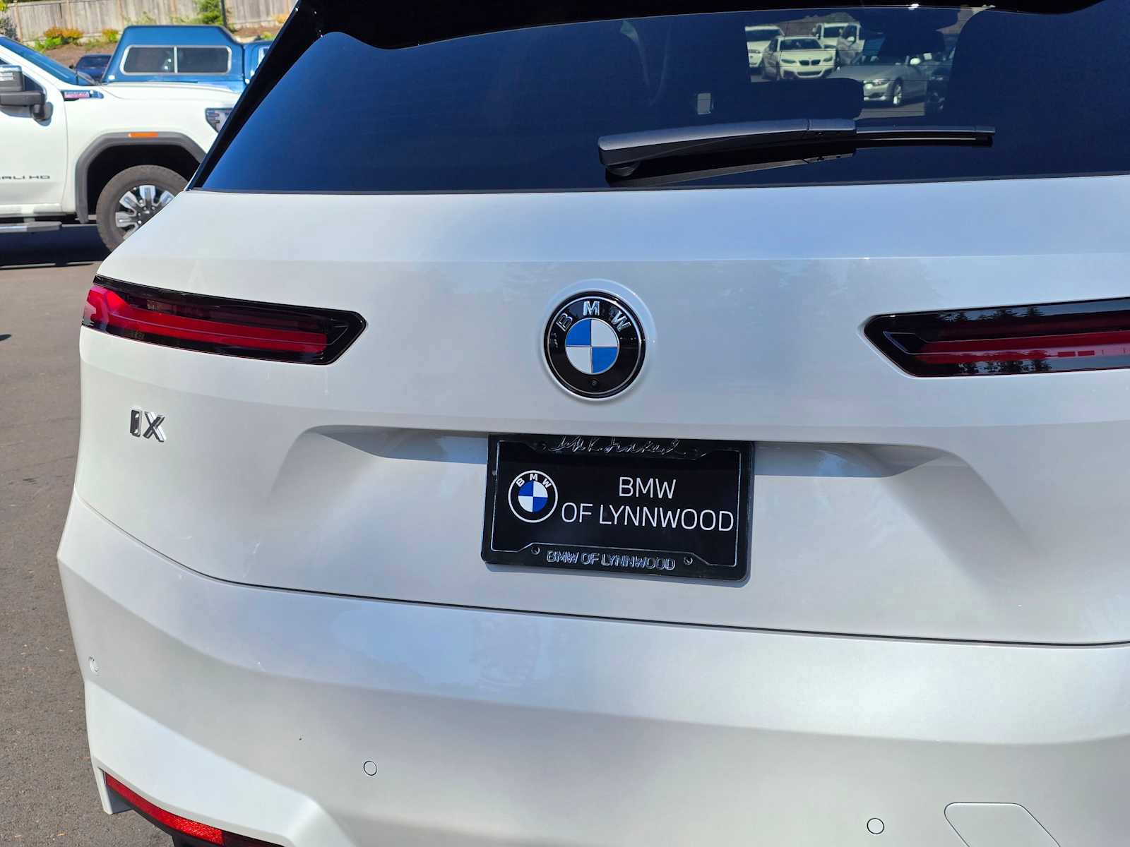 New 2026 BMW iX xDrive45 image 15
