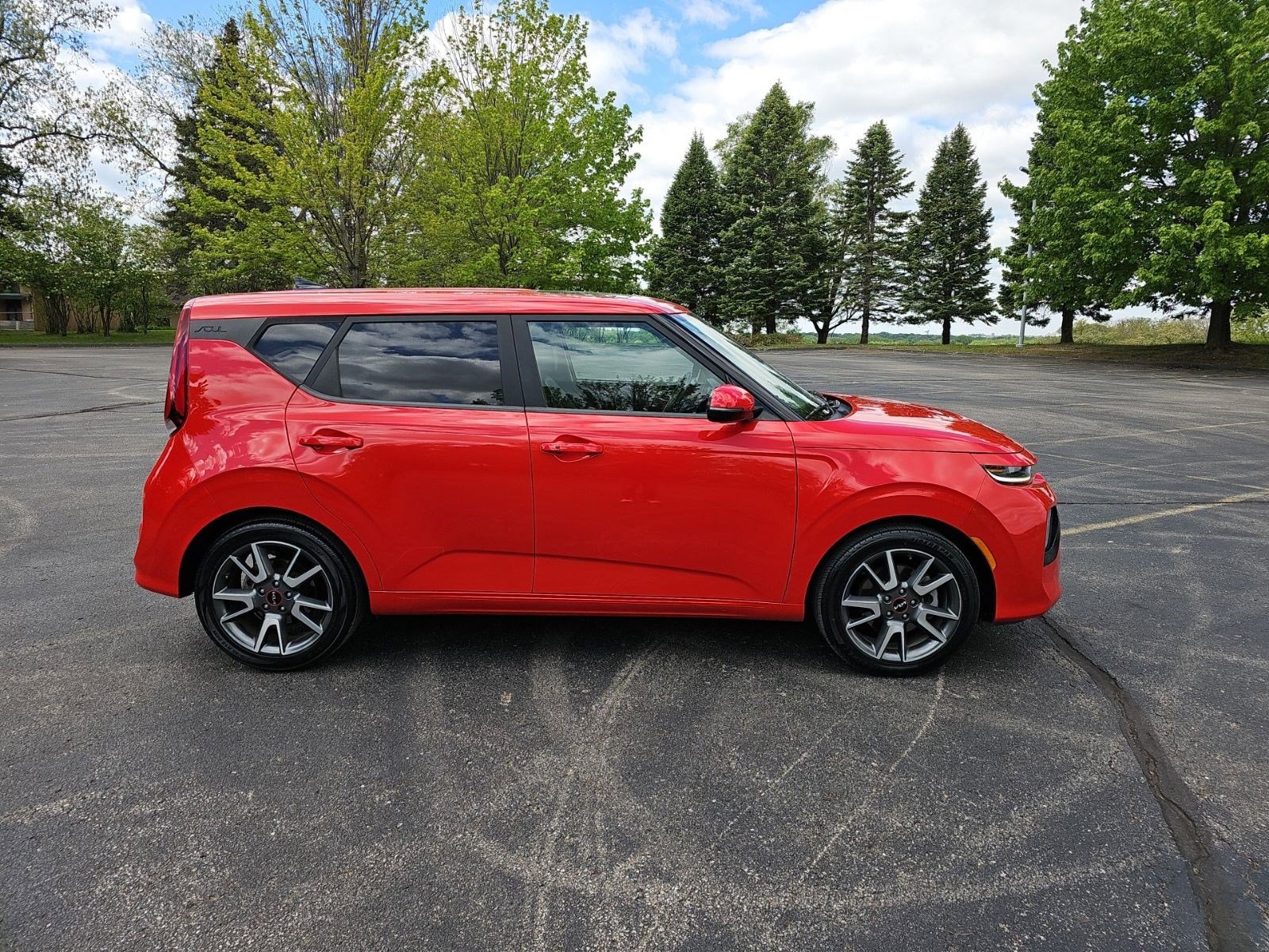 Used 2022 Kia Soul Turbo FWD image 7