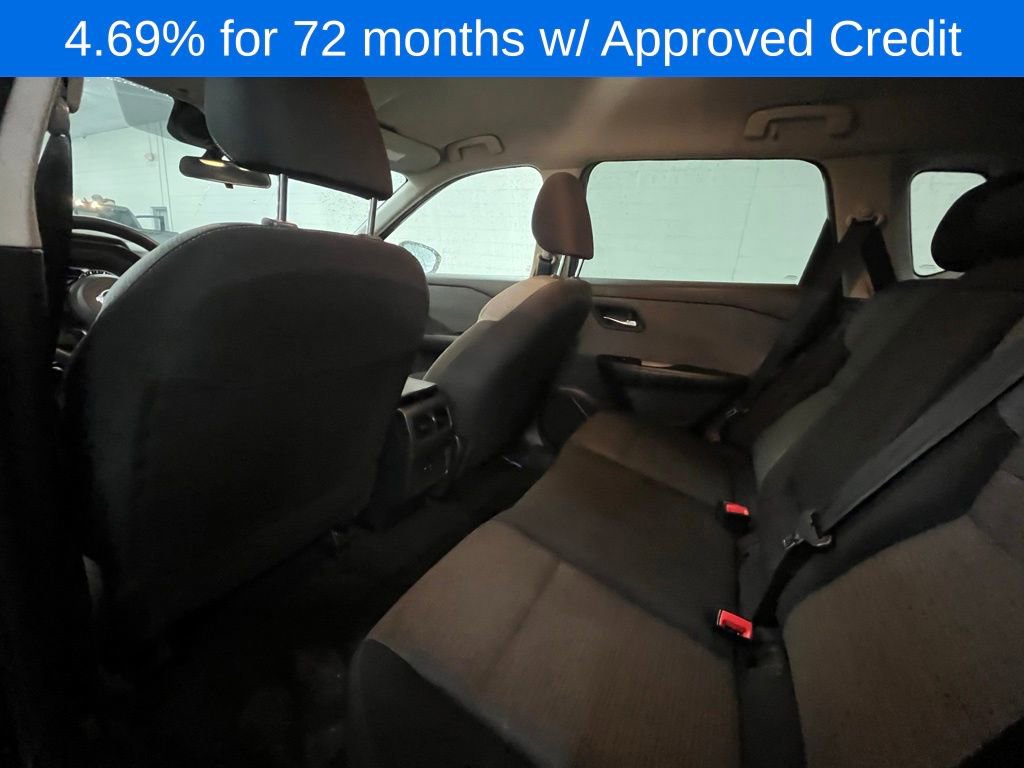 Used 2023 Nissan Rogue SV image 12