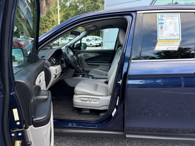 Used 2017 Honda Ridgeline RTL image 12