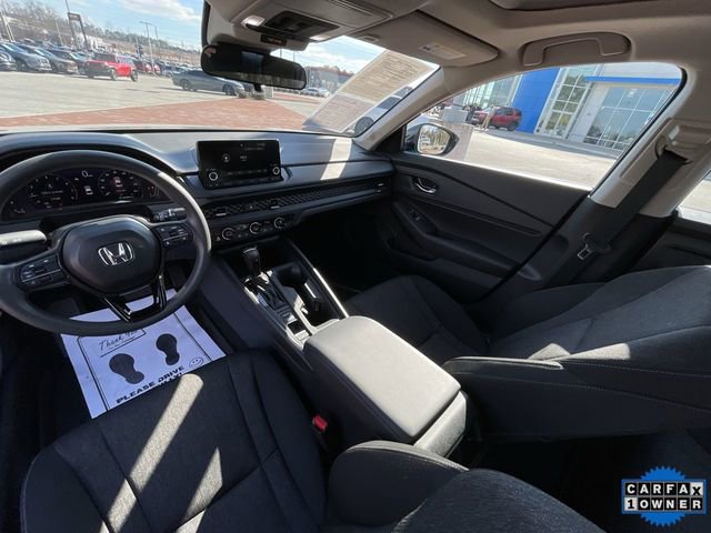 Certified 2025 Honda Accord SE image 19