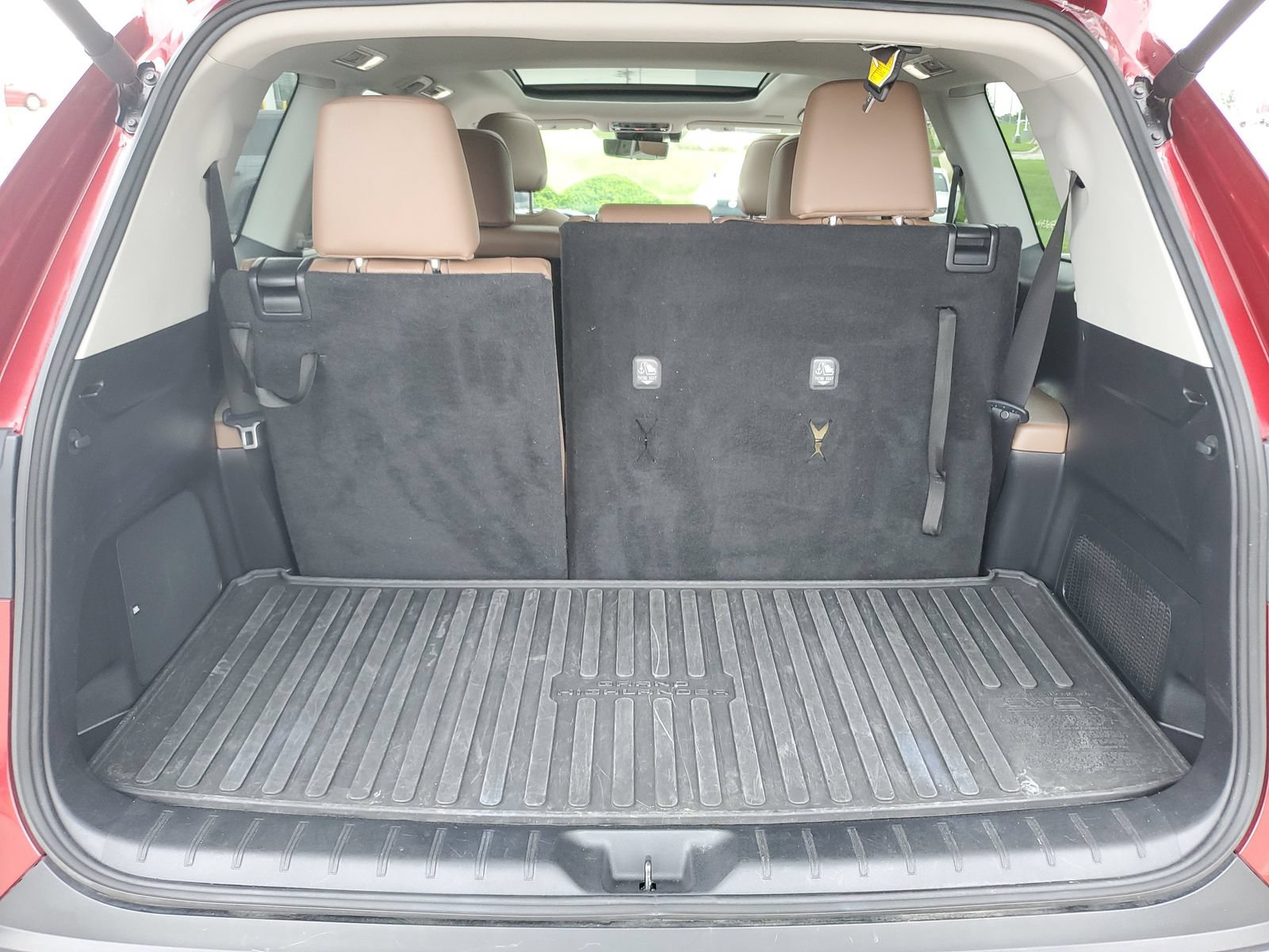 Certified 2024 Toyota Grand Highlander AWD image 9