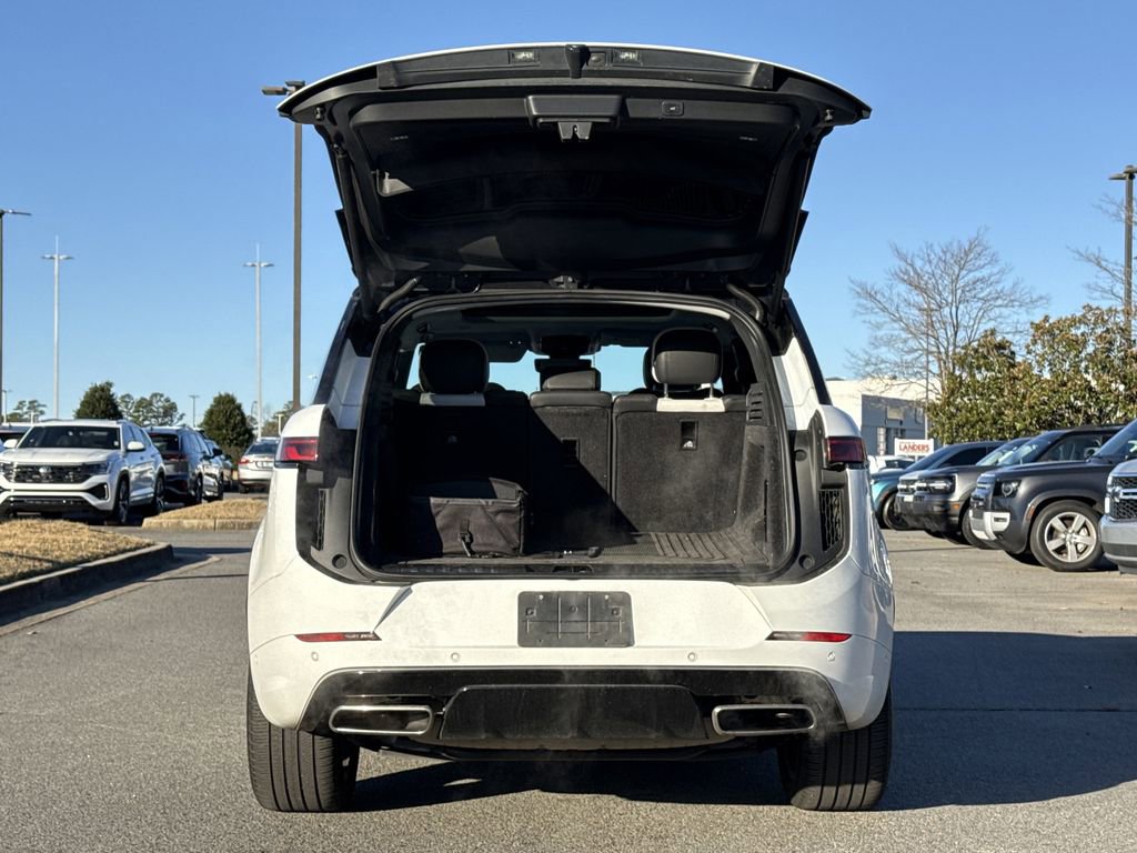 Used 2024 Land Rover Range Rover Sport Dynamic SE image 11