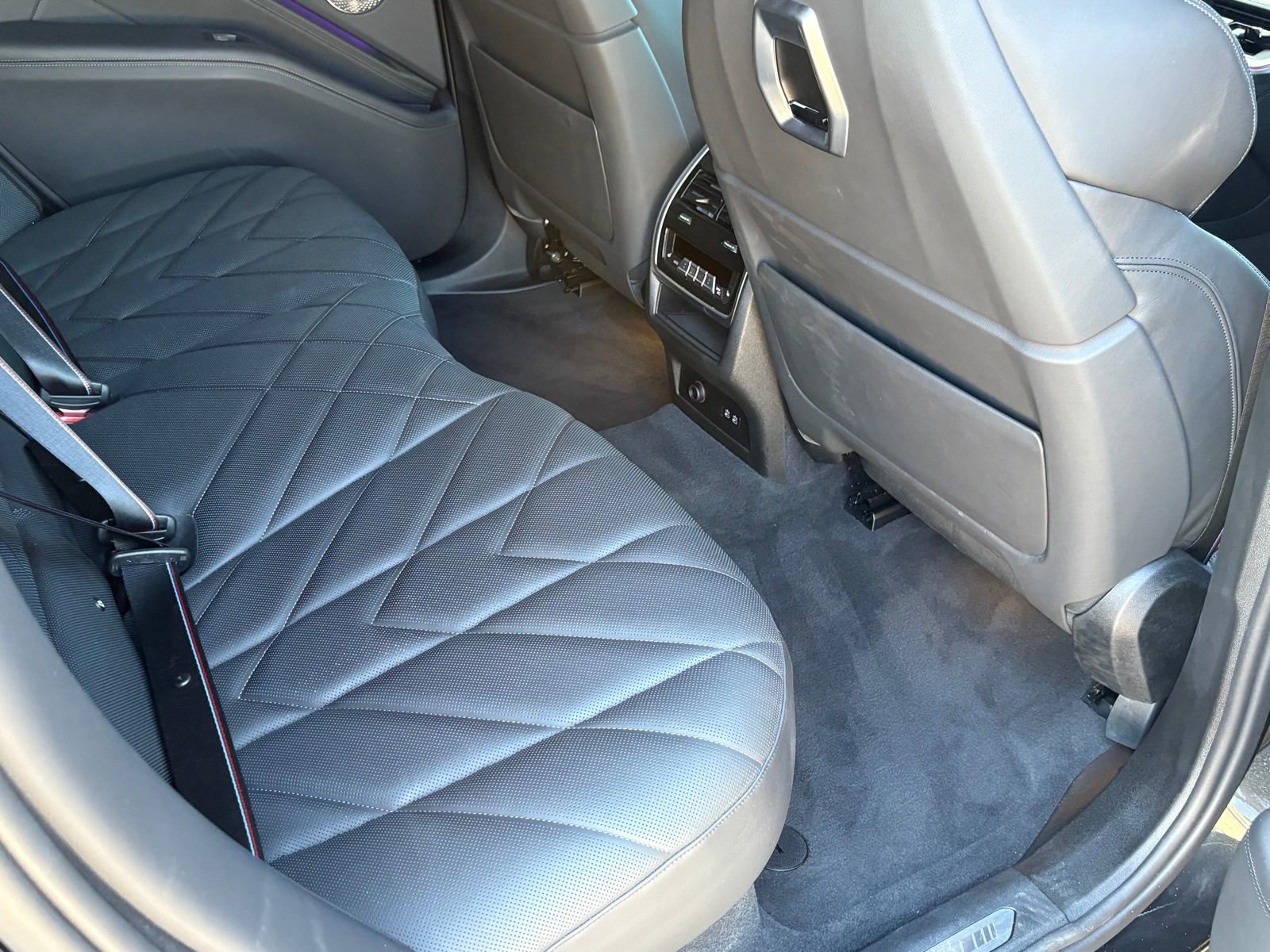 Used 2024 BMW XM image 41