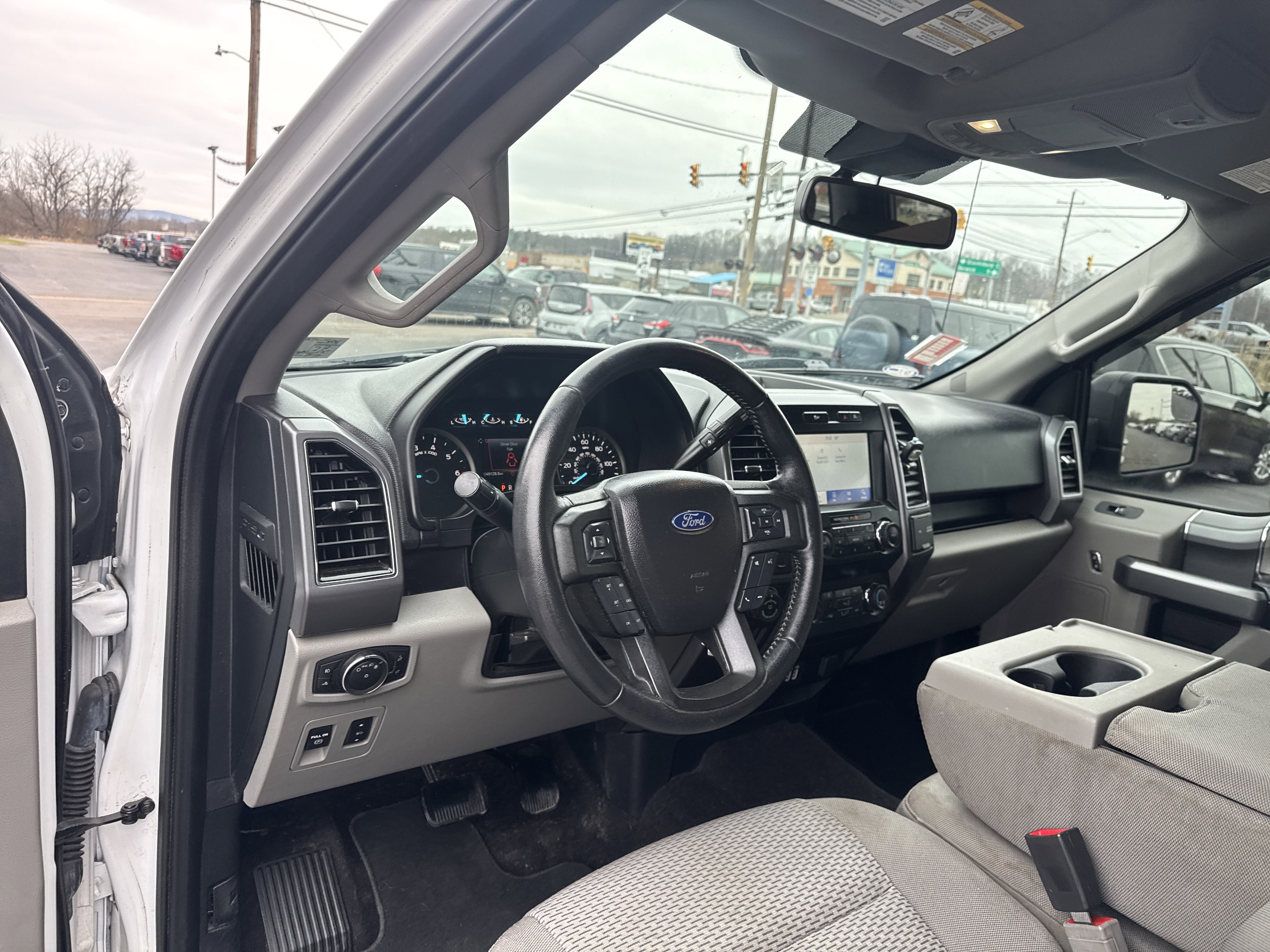 Used 2020 Ford F150 XLT w/ Equipment Group 302A Luxury image 14