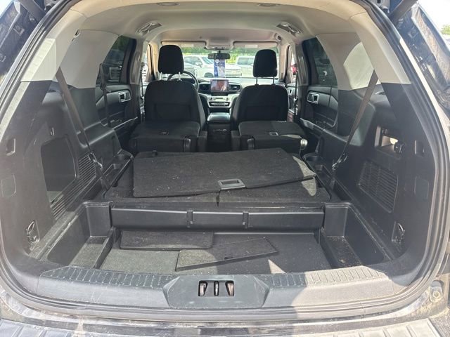 Used 2021 Ford Explorer XLT RWD image 30