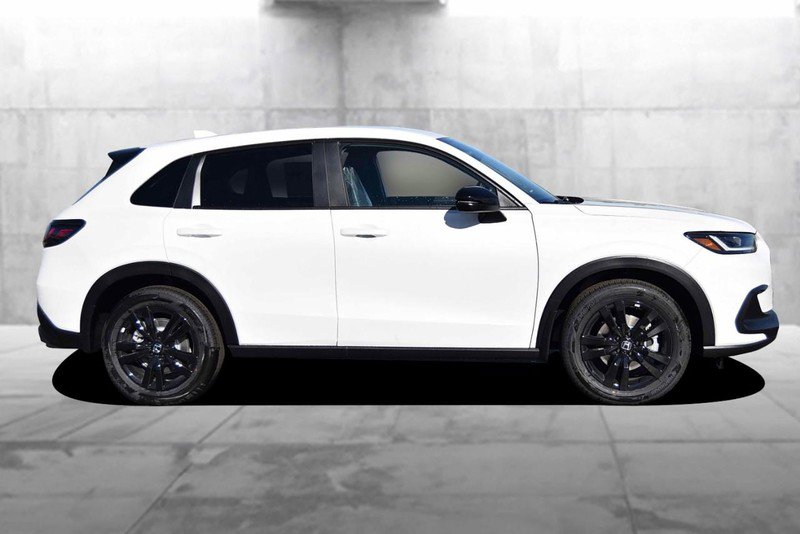 New 2026 Honda HR-V Sport image 5