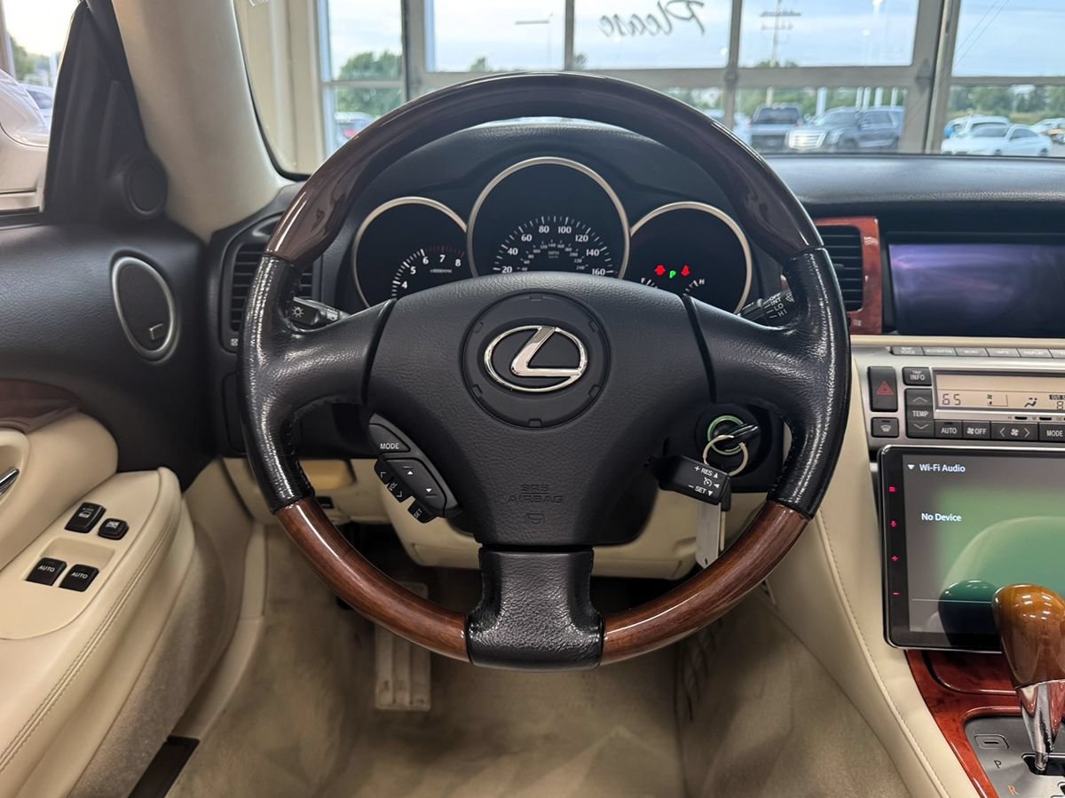 Used 2007 Lexus SC 430 Convertible RWD image 40